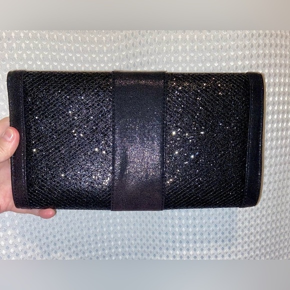 Women’s‎ Le Château sparkly and shiny black chic Clutch with removable chain - Picture 13 of 14